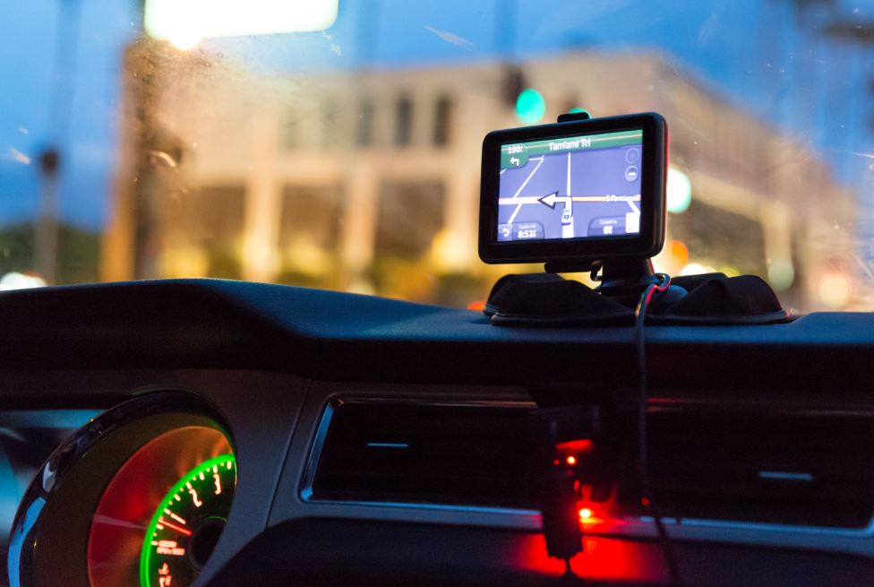 GPS montat pe bordul unei mașini - Top GPS-uri auto recomandate